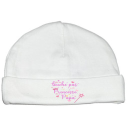 bonnet-naissance-personnalisé-on-ne-touche-pas-a-la-princesse-de-papa