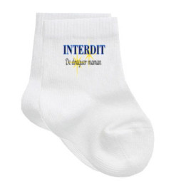 chaussettes-bébé-personnalisés-interdit-de-draguer-maman