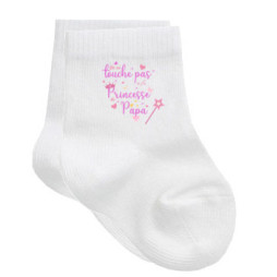 chaussettes-bébé-personnalisés-on-ne-touche-pas-a-la-princesse-de-papa