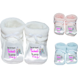 chaussons-bébé-personnalisés-dans-mon-royaume-enchanté-fille