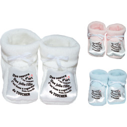 chaussons-bébé-personnalisés-une-oeuvre-dart