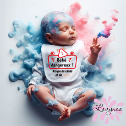 bavoir bébé personnalisé bébé dangereux risque de câlins et de bisous